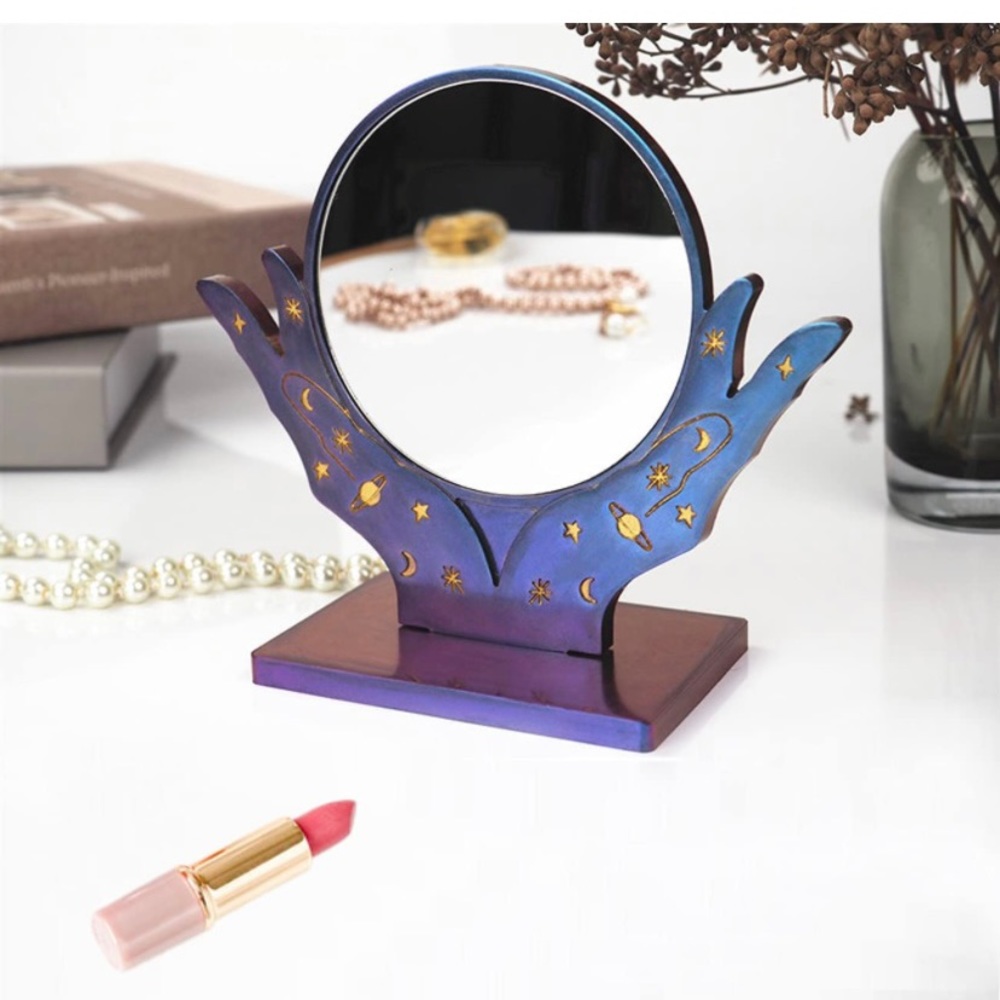 Hand made mirror